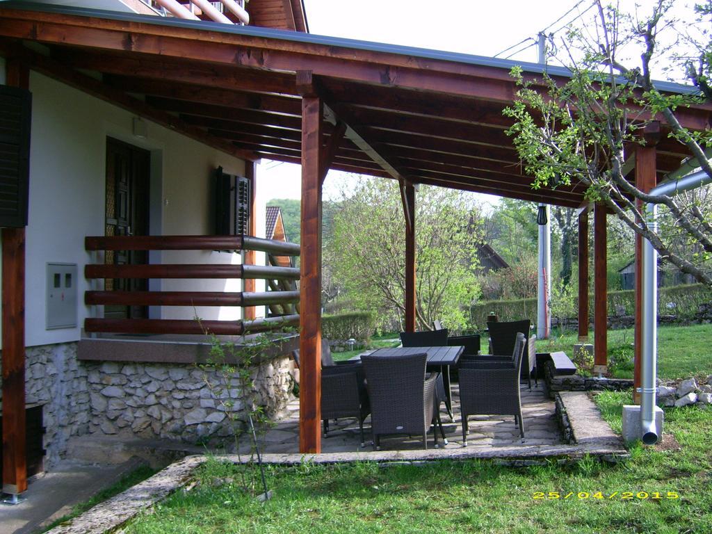 Vila Vuk Plitvička Jezera Esterno foto