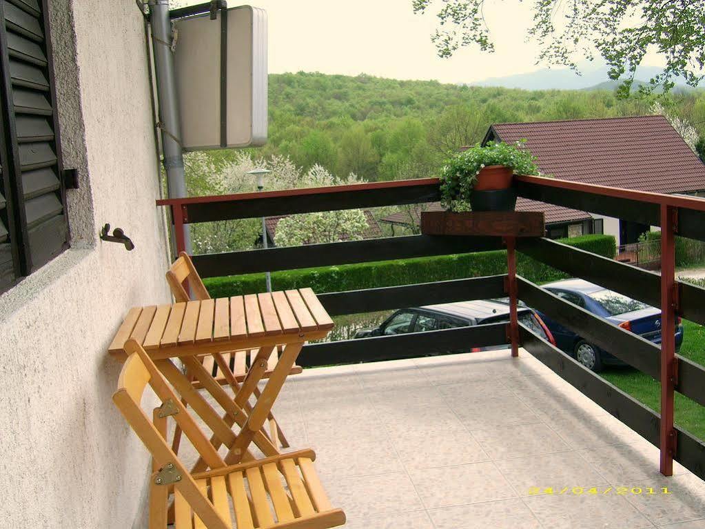 Vila Vuk Plitvička Jezera Esterno foto